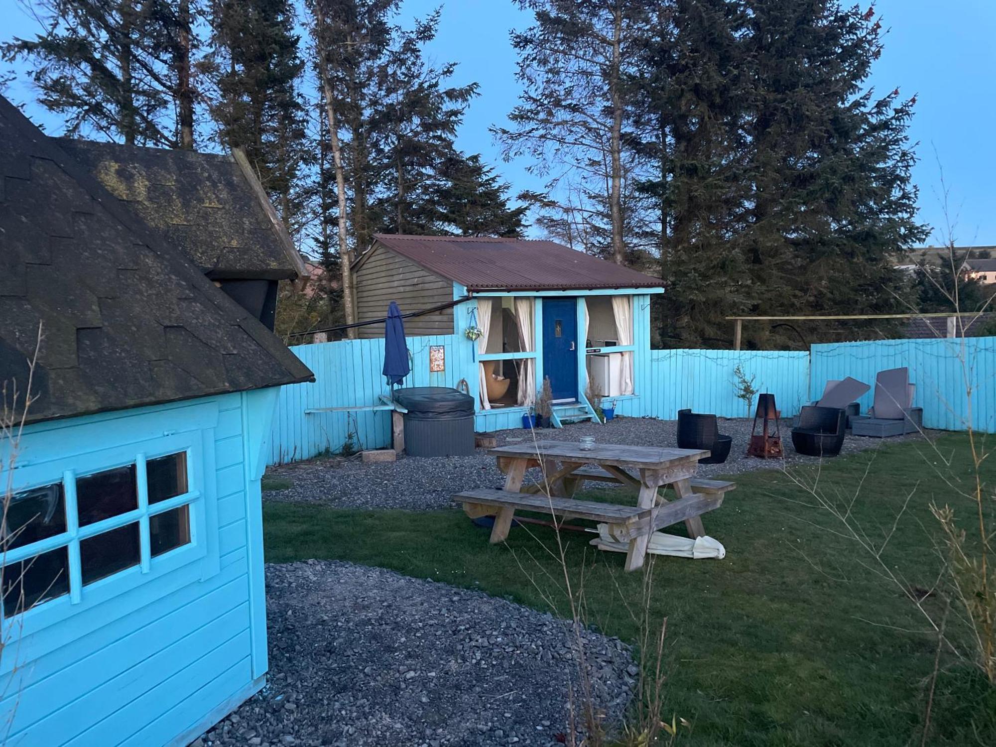 Bankhead Accommodation With Hot Tub Aberdeenshire Gamrie Exterior photo